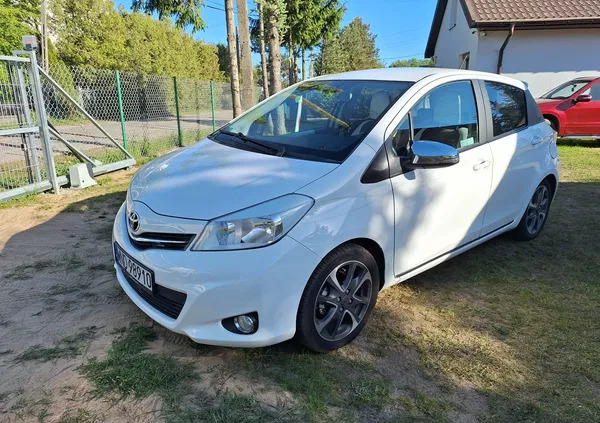 toyota yaris Toyota Yaris cena 37500 przebieg: 150838, rok produkcji 2013 z Krynki